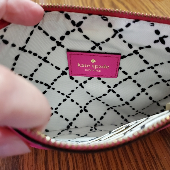 kate spade Handbags - Kate spade pink wristlet
